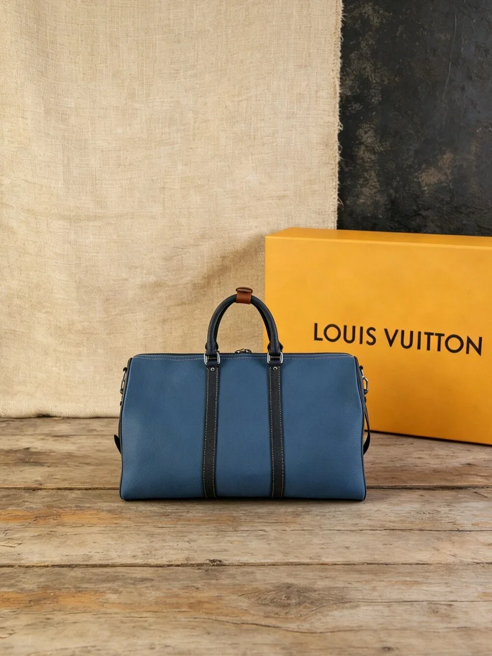 Louis Vuitton Keepall Bandoulière 50 Taurillon Blue